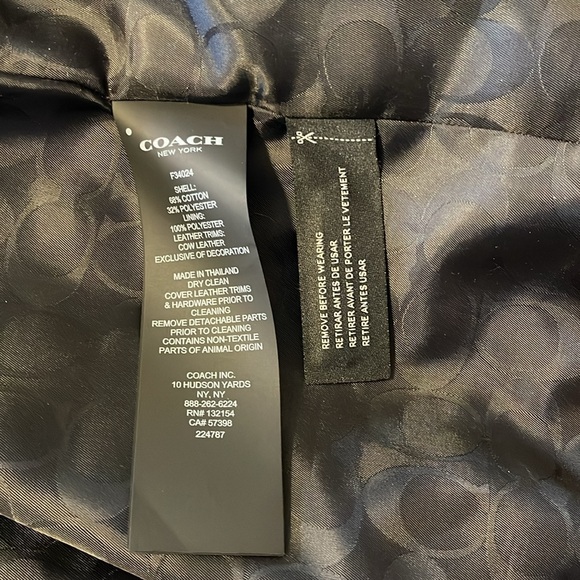 COACH COAT
Size LARGE - Picture 15 of 16